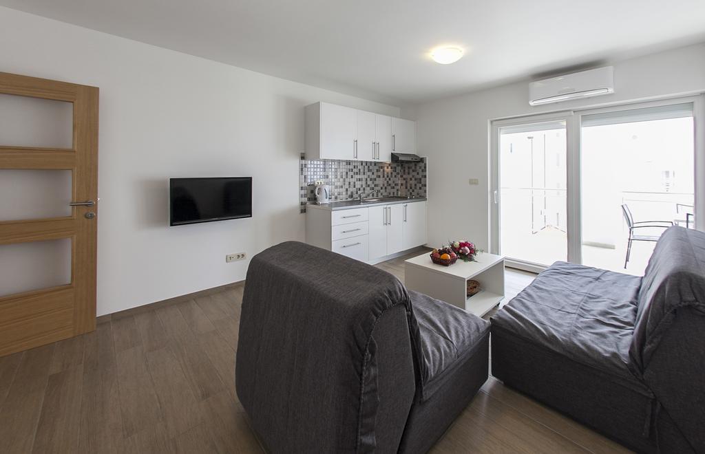 Apartments Villa Klara Башка-Вода Екстер'єр фото